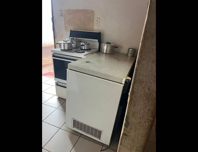 2 BEDROOM HOUSE FOR SALE IN KATLEHONG SOUTH